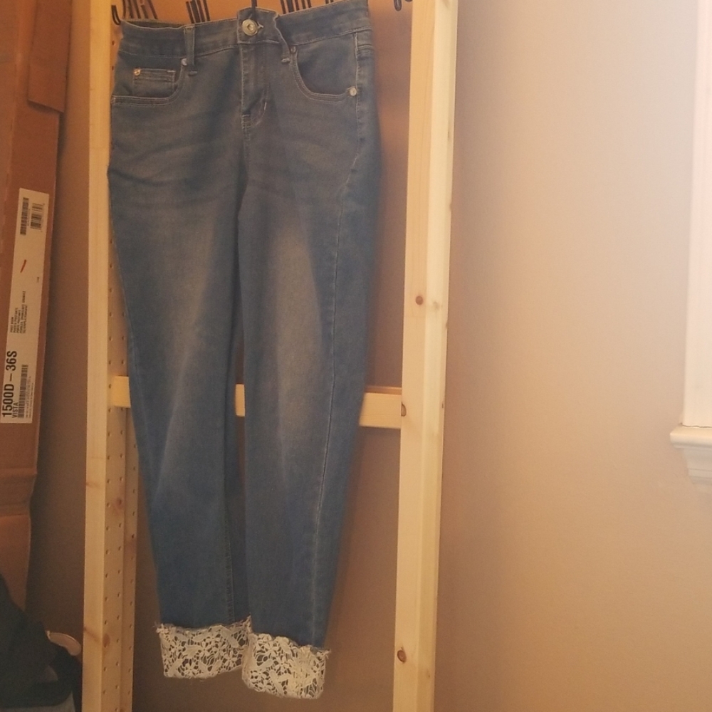 Mid Rise skinny ankle jeans with crochet detail 10